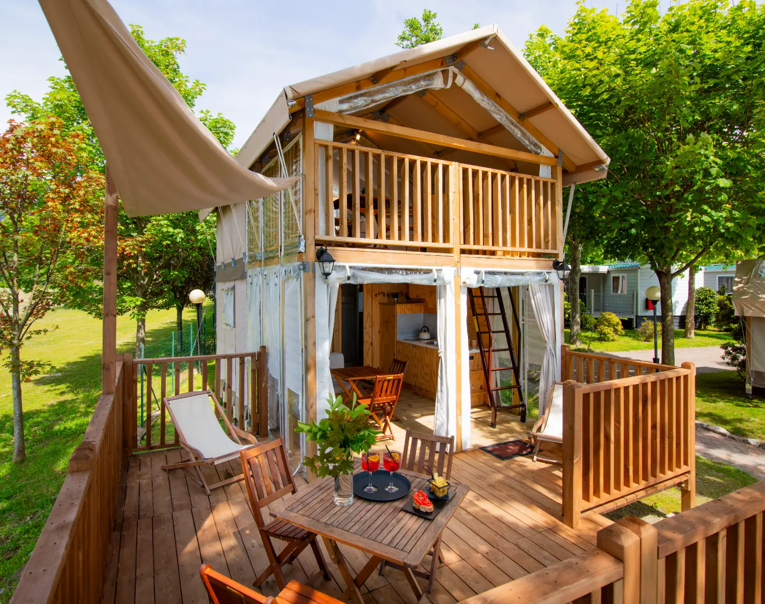 Air Lodge Lake View