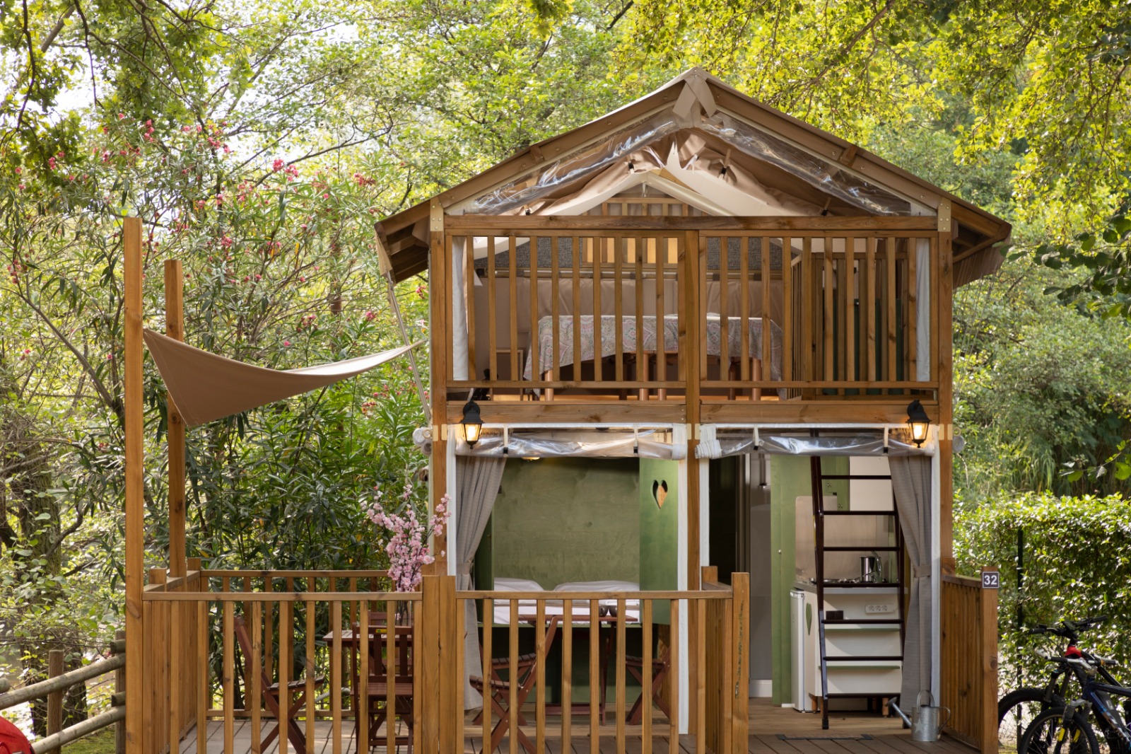 Air Lodge River